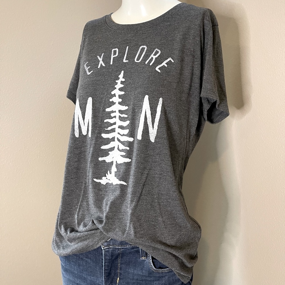 Explore Tee - Picture 2 of 3